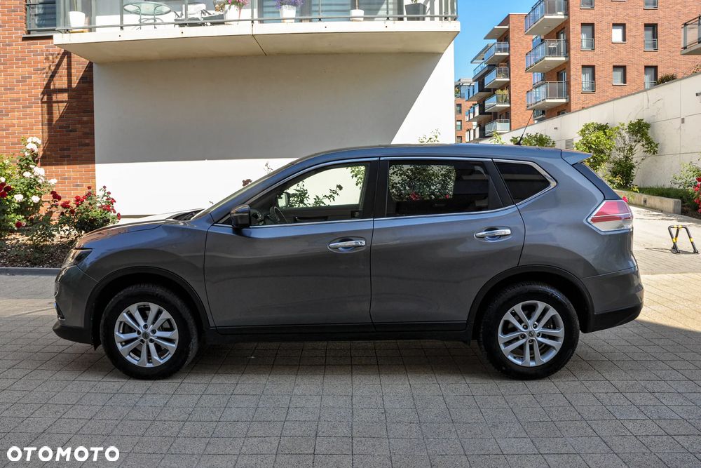 Nissan X-Trail - 2