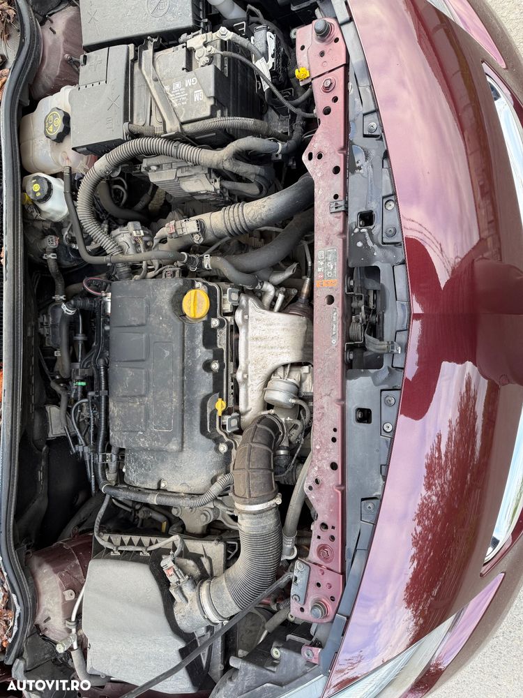 Opel Astra 1.4 Turbo ECOTEC Cosmo - 13