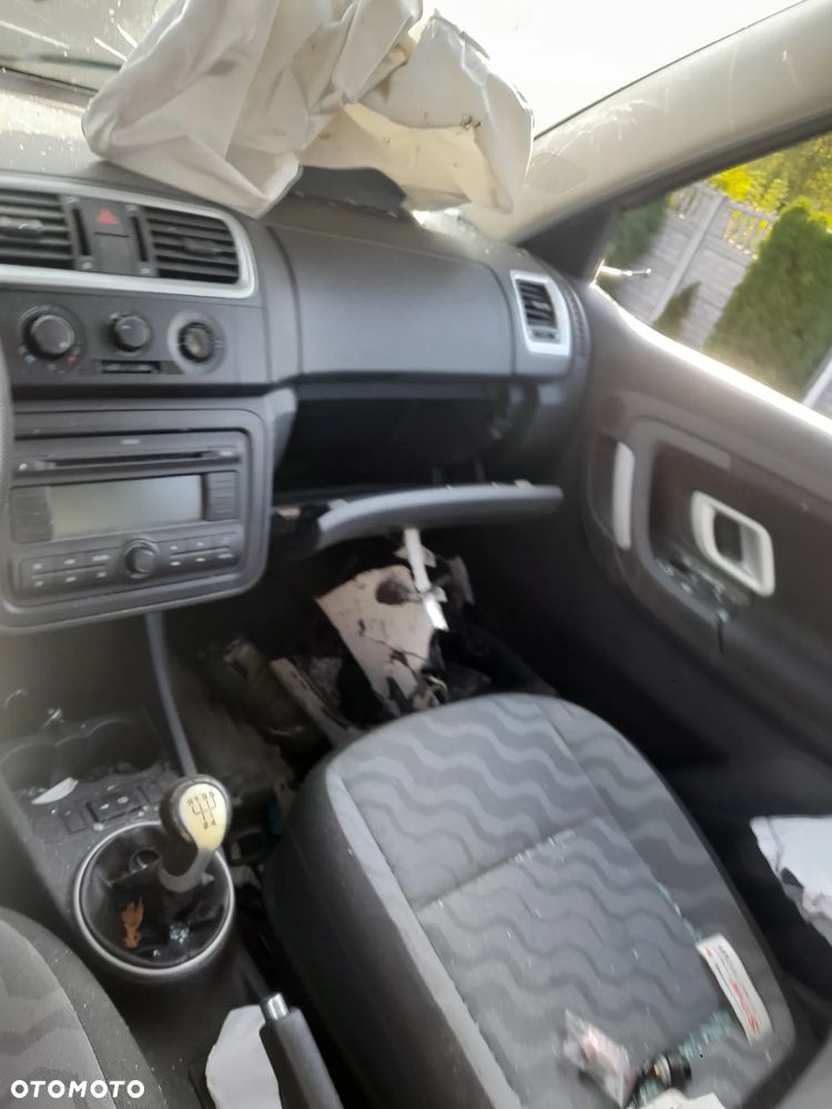 SKODA FABIA II 10-14 1.6 TDI - PRZELĄCZNIK ZESPOLONY PAJĄK - 15