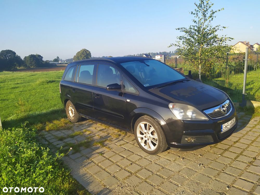 Opel Zafira 1.8 Enjoy - 1