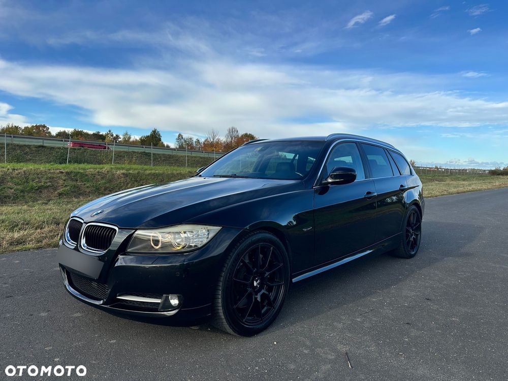 BMW 3 Series 2008 photo 2