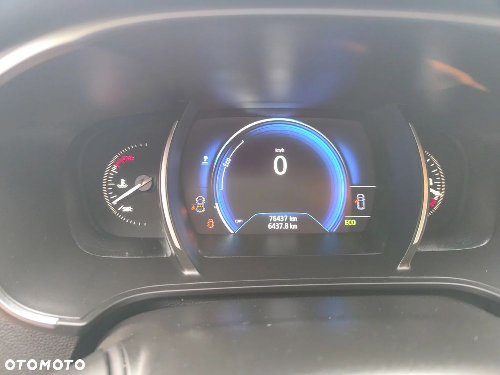Renault Megane ENERGY TCe 100 LIFE - 21