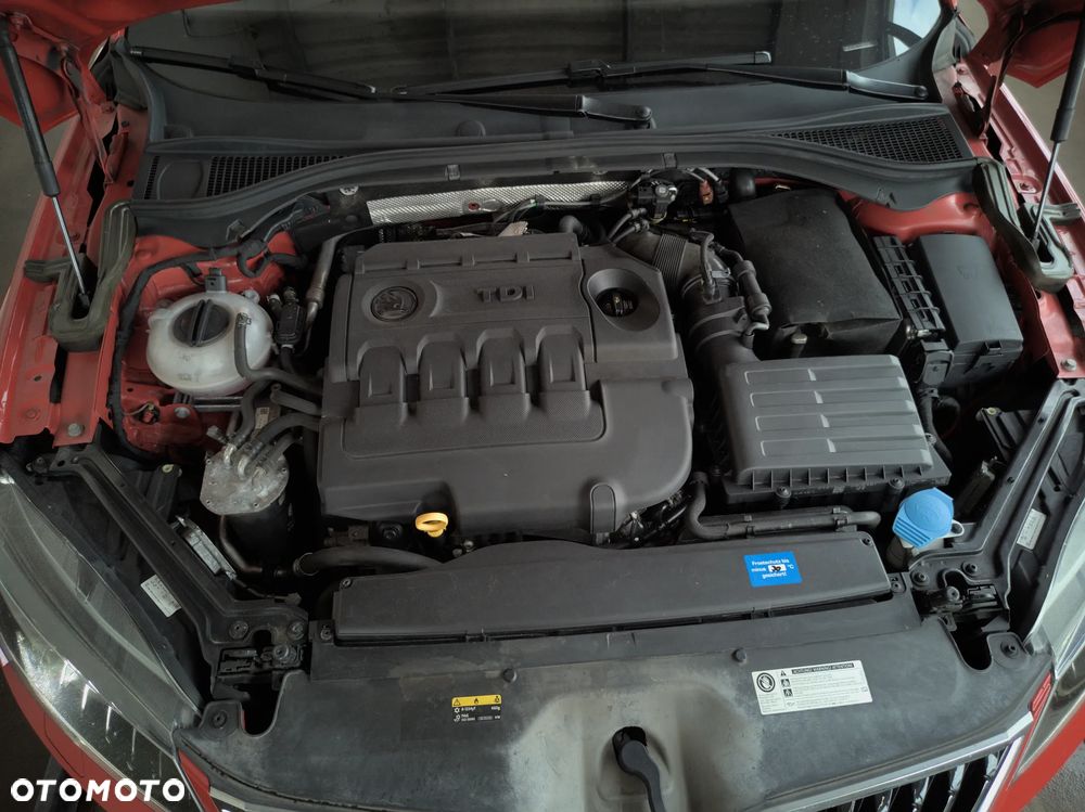 Skoda Superb 2.0 TDI DSG L&K - 32