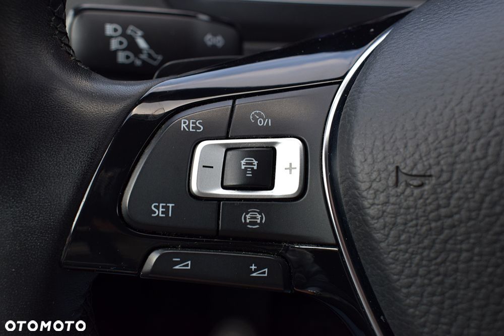 Volkswagen Tiguan Allspace 2.0 TSI 4Mot Highline DSG 7os - 10