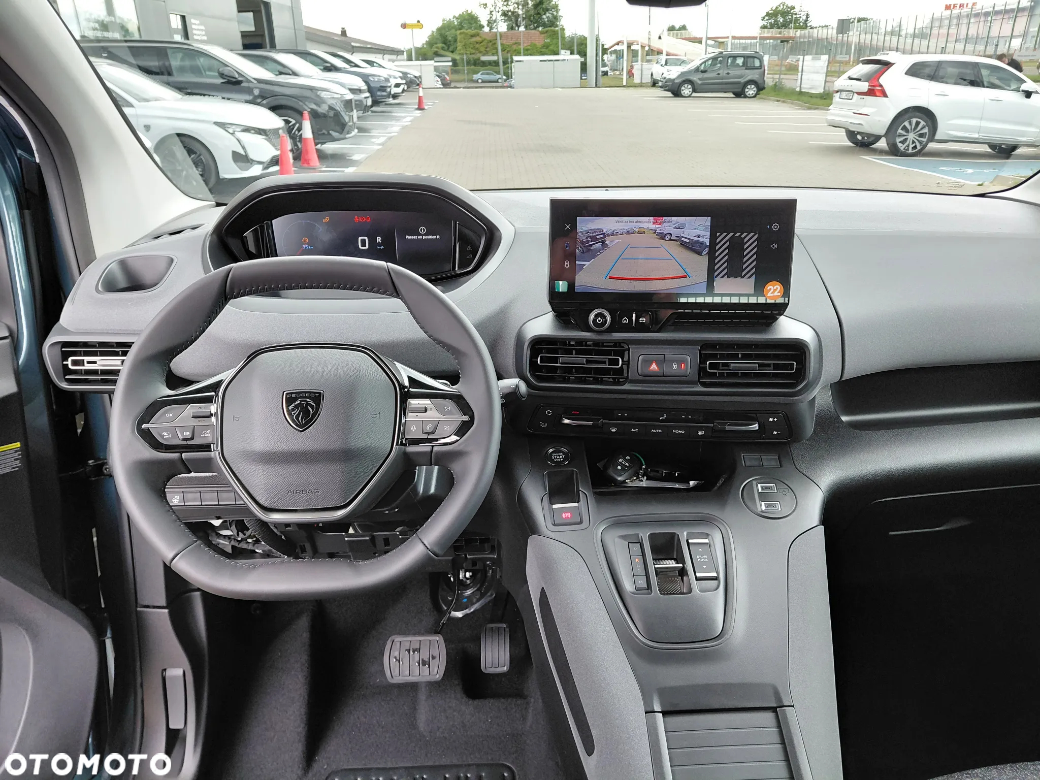 Peugeot Rifter 1.5 BlueHDI Allure S&S - 14