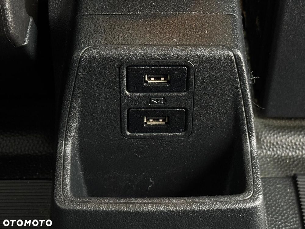 Ford Transit Custom Kombi 320 L2H1 Trend - 31