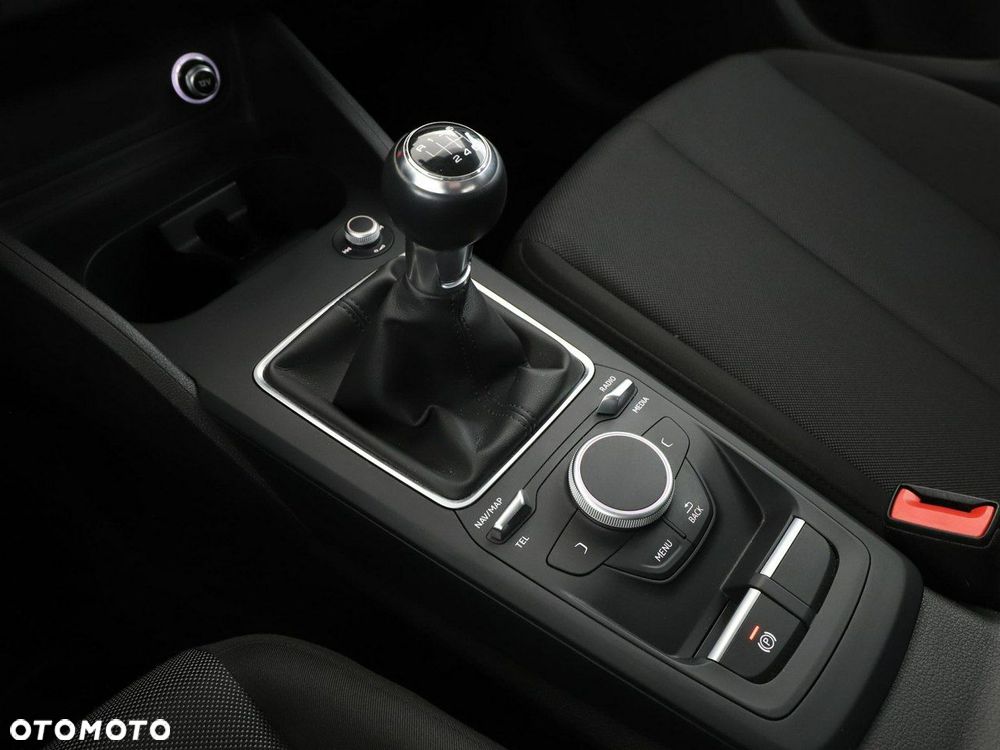 Audi Q2 35 TFSI - 25