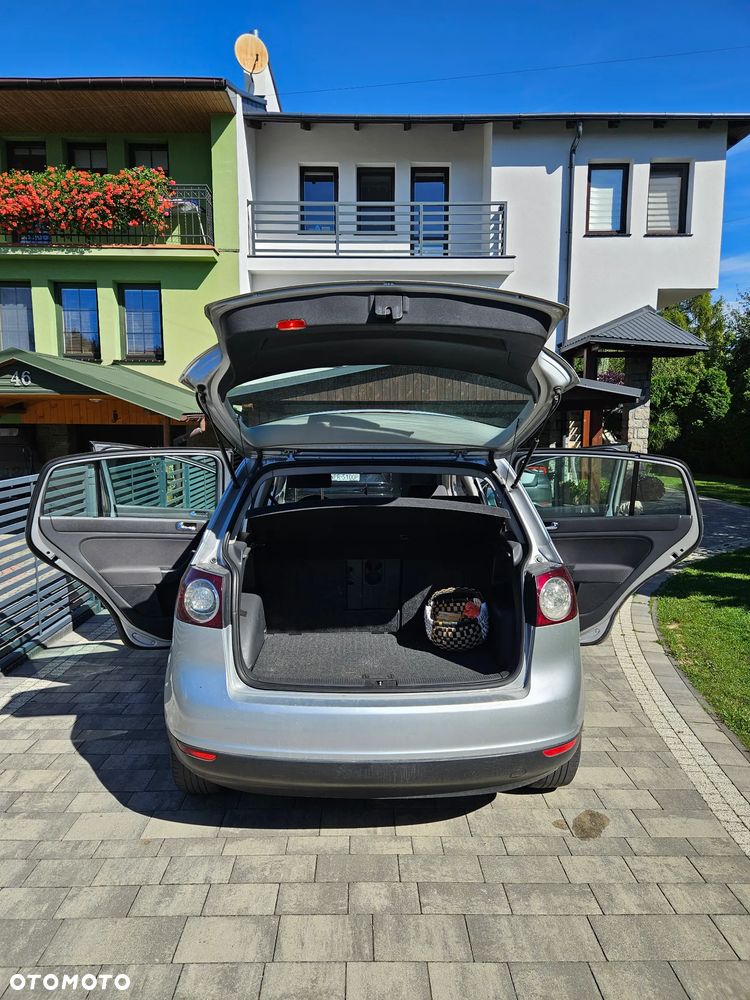 Volkswagen Golf Plus - 12