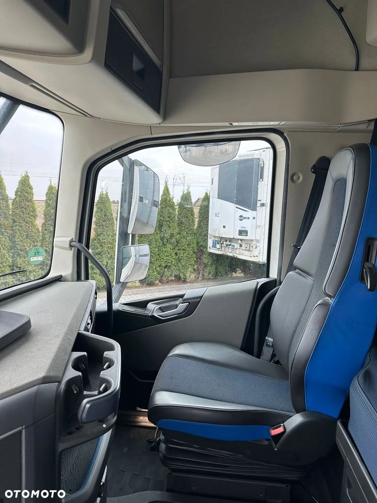 Volvo FH 460 I-SAVE - 12