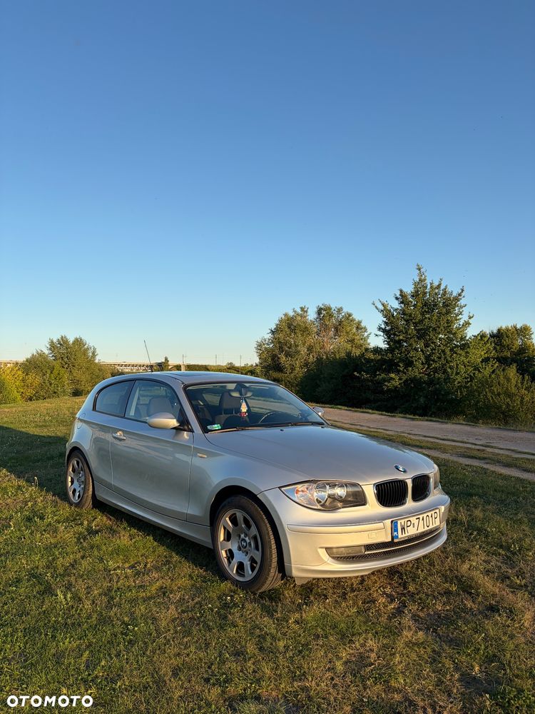BMW Seria 1 118d - 3