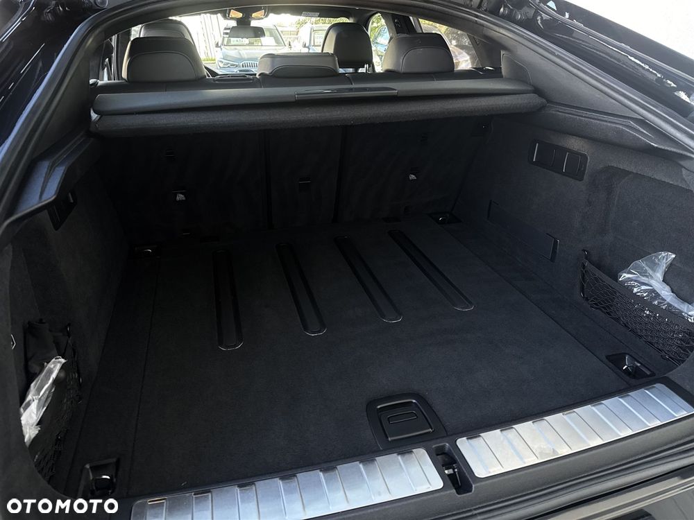 BMW X6 - 24