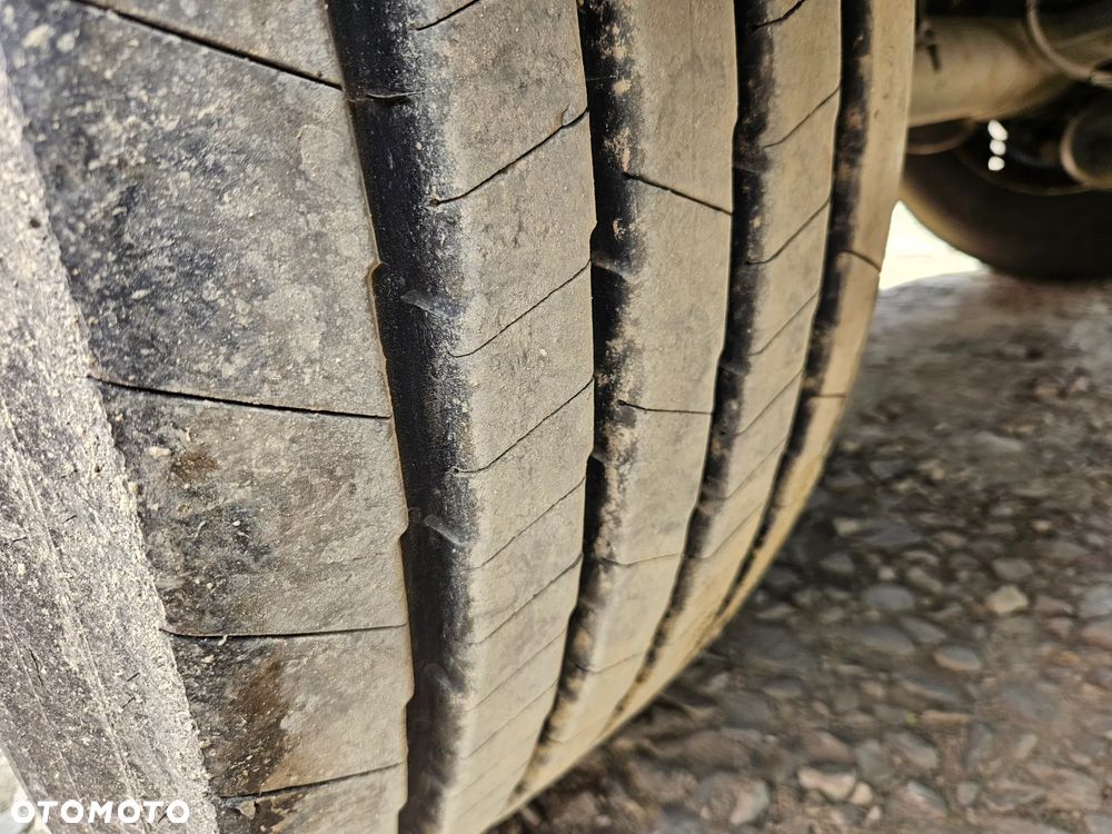 Stas S300 CX 55m3 / DO STALI / ZŁOMU / PODNOSZONA OŚ / OPONY 80% - 12