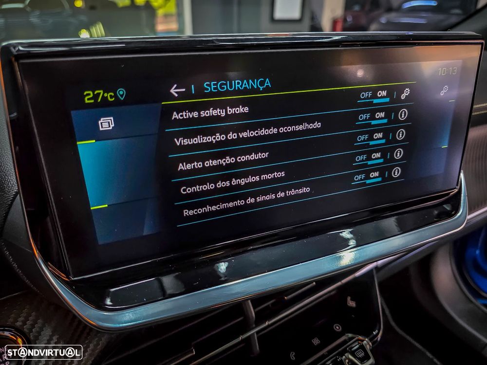 Peugeot e-2008 50 kWh GT Line - 42