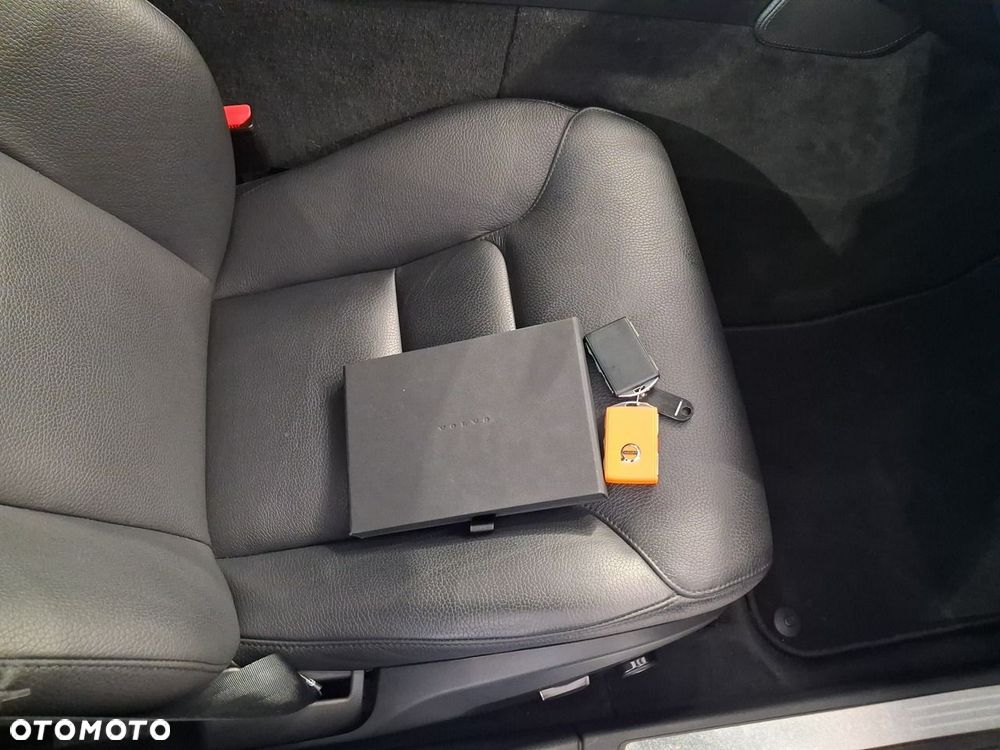 Volvo S90 - 26