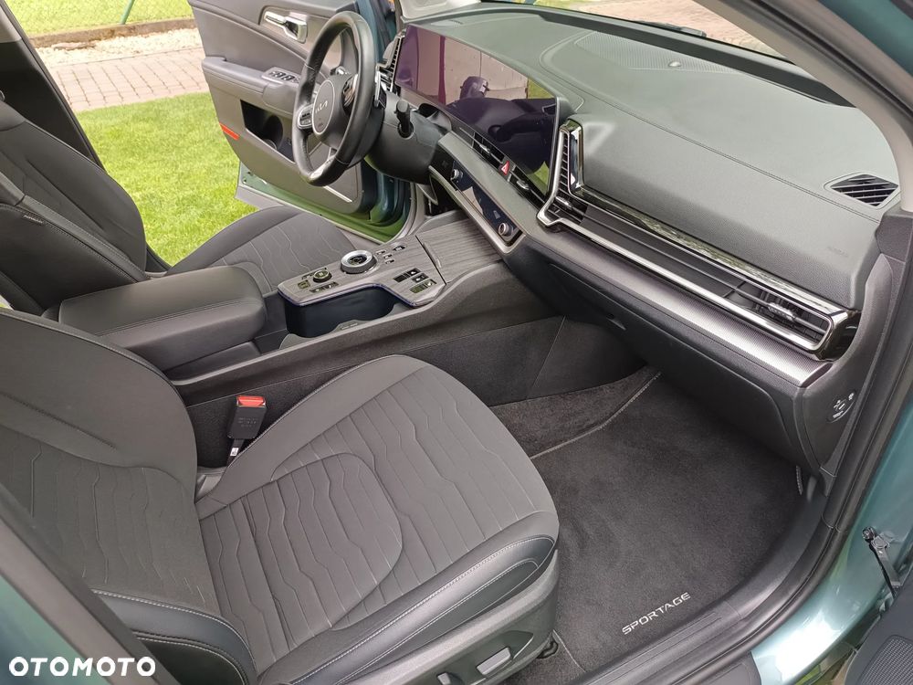 Kia Sportage 1.6 T-GDI HEV Business Line 2WD - 13