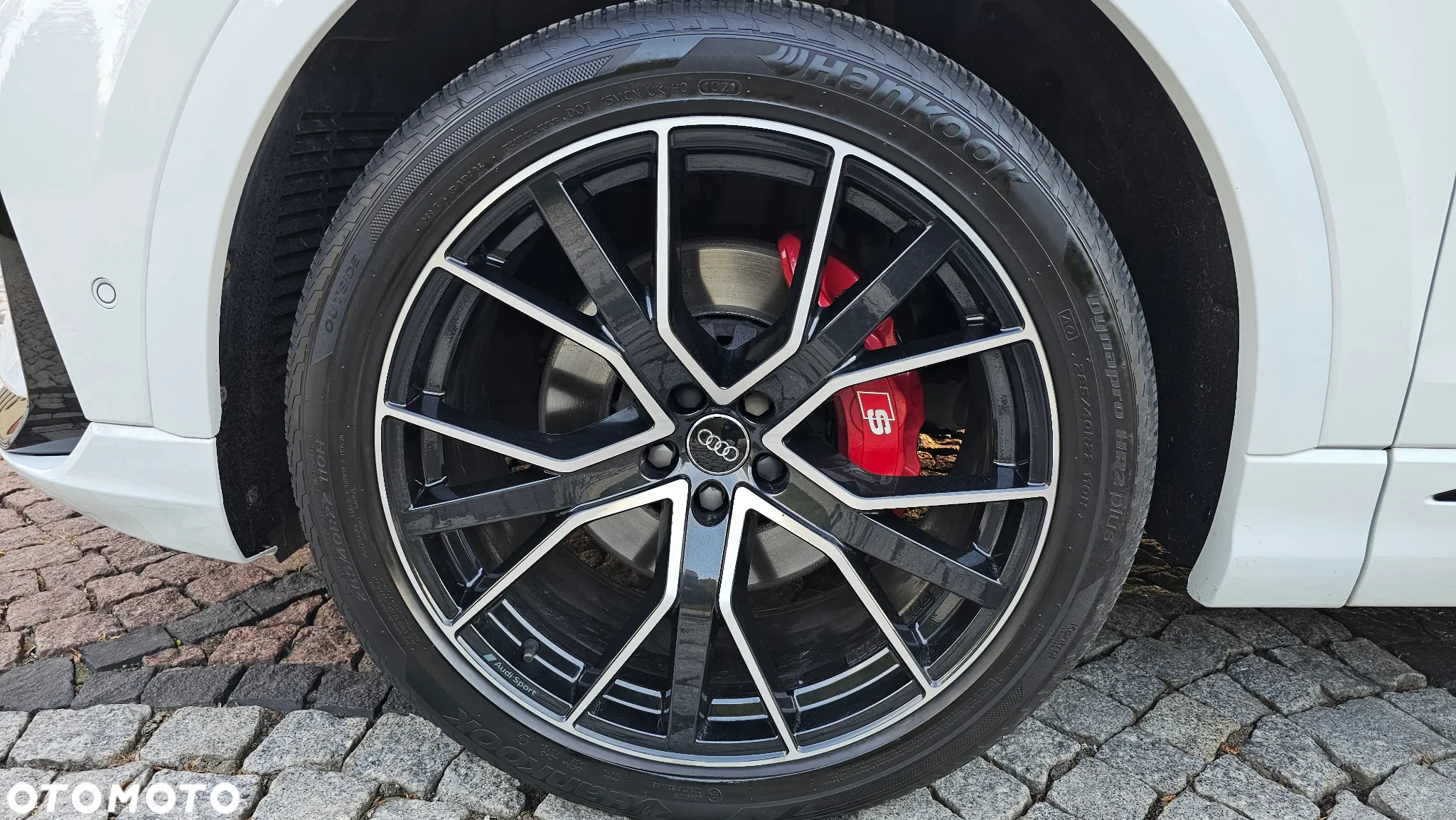 Audi Q8 - 10