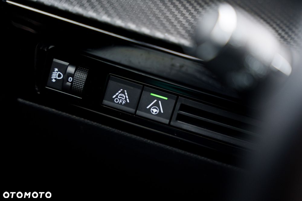 Peugeot 508 BlueHDi 130 EAT8 Allure Business-Paket - 38