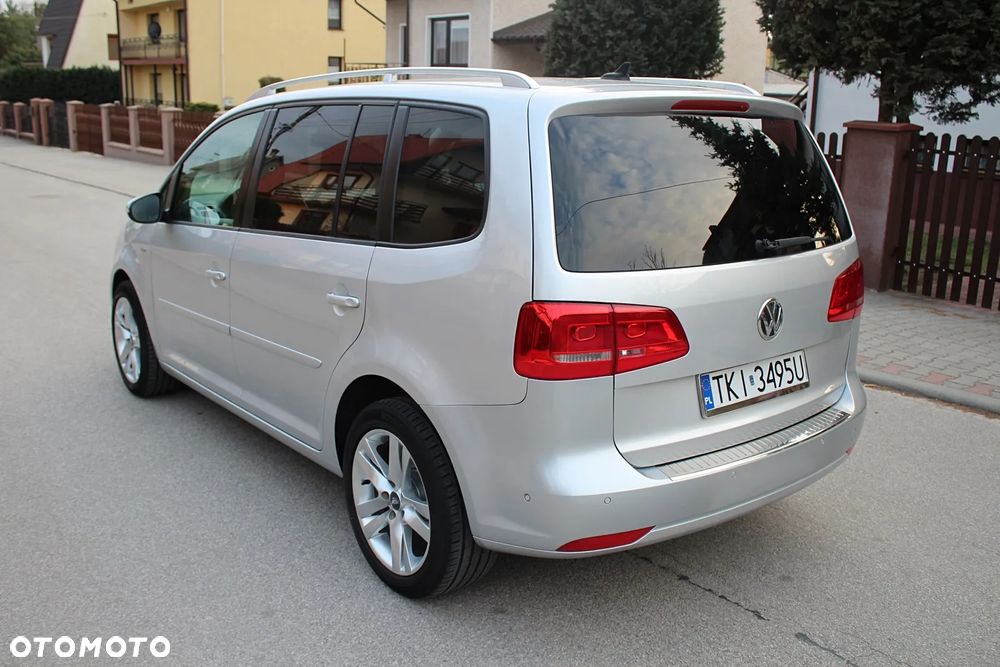 Volkswagen Touran 2.0 TDI DPF Life - 11