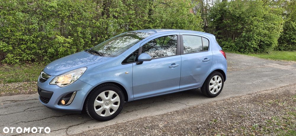 Opel Corsa 1.4 16V Satellite - 4