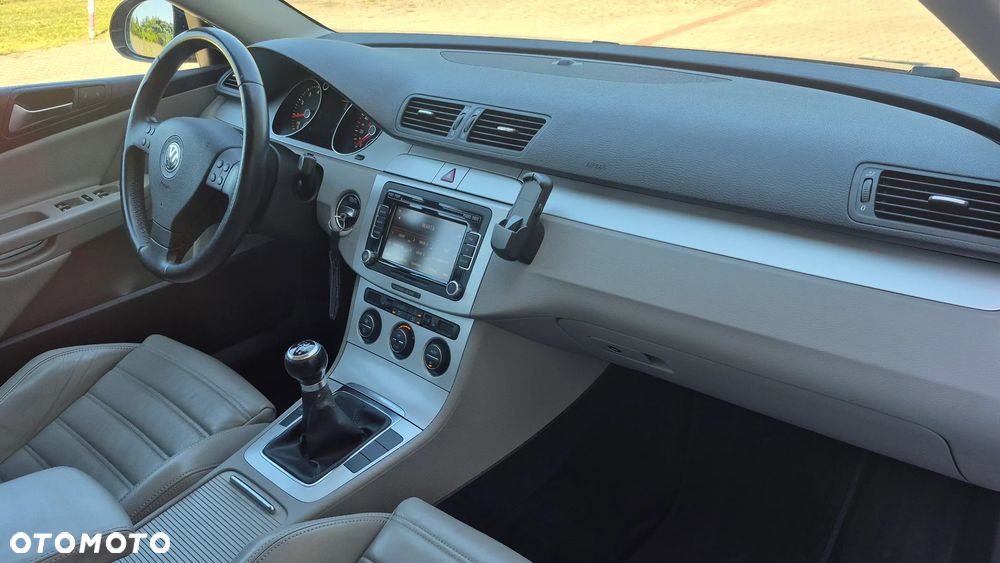 Volkswagen Passat 1.8 TSI Highline - 6