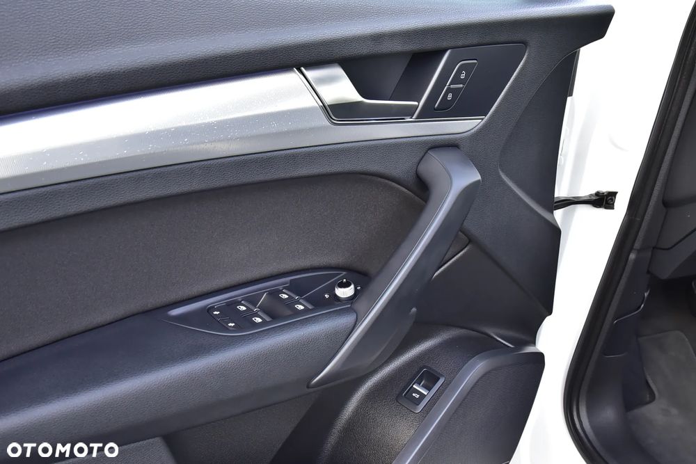 Audi Q5 2.0 TDI Quattro Design S tronic - 24