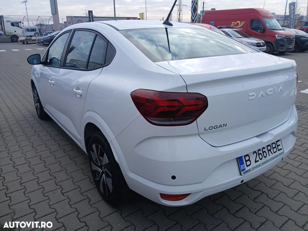 Dacia Logan TCe 90 MT6 Expression - 4