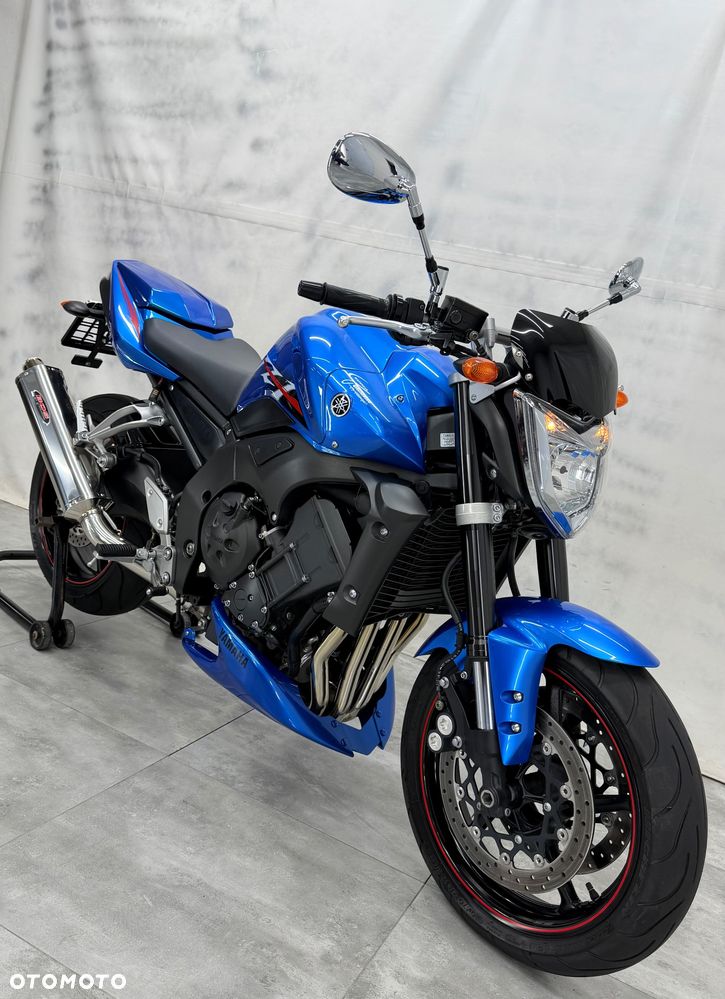 Yamaha FZ - 24
