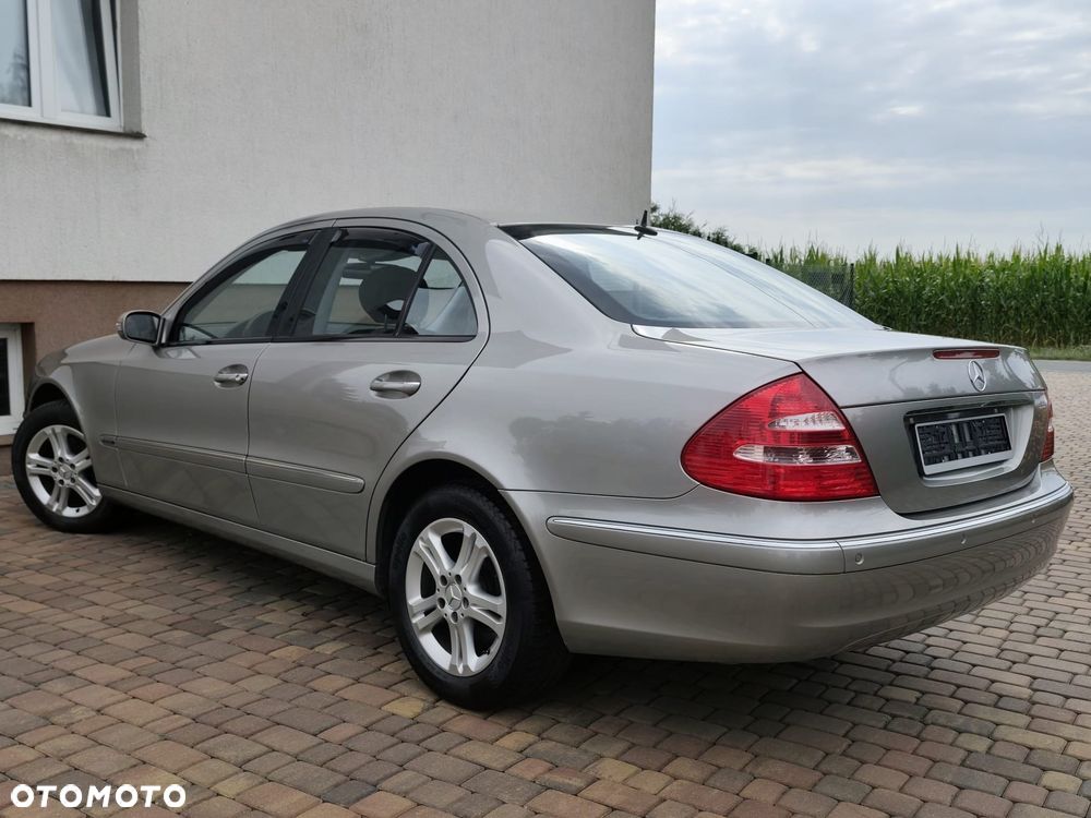 Mercedes-Benz Klasa E - 4