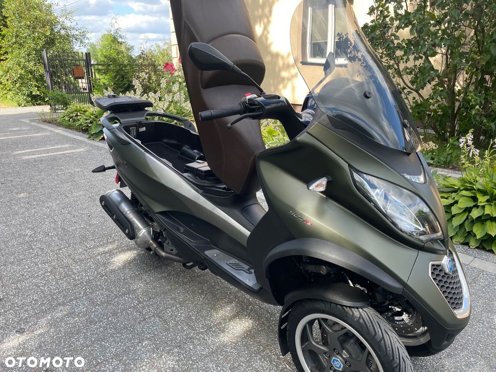 Piaggio MP-3 - 8