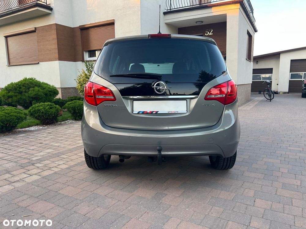 Opel Meriva 1.4 T Essentia - 10