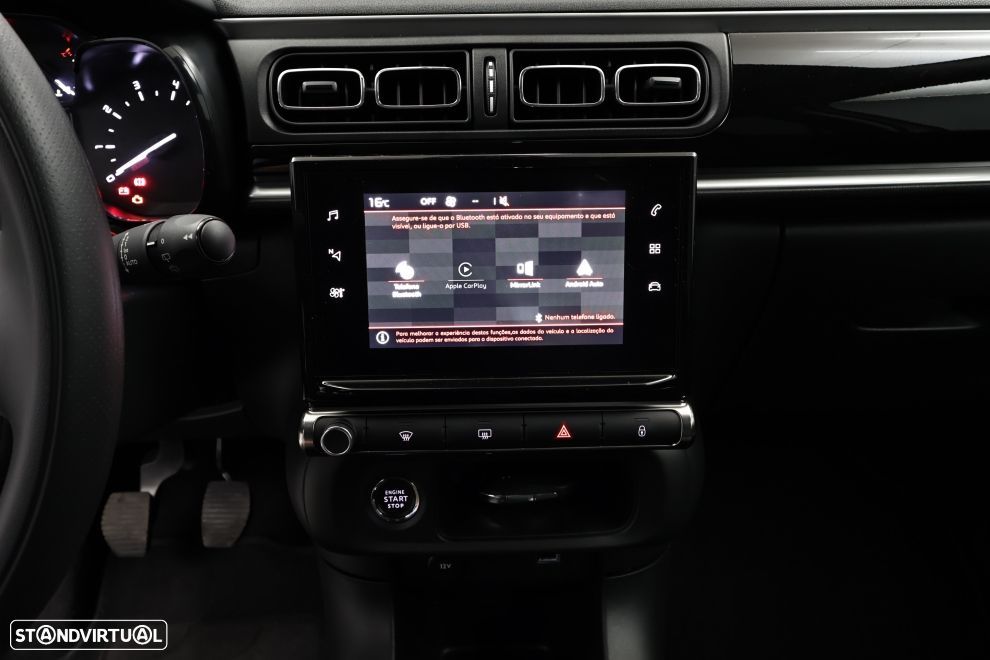 Citroën C3 1.2 PureTech Shine - 18