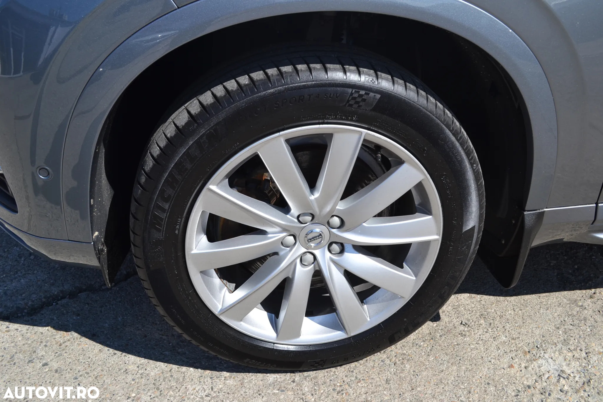 Volvo XC 90 T6 AWD Momentum - 37