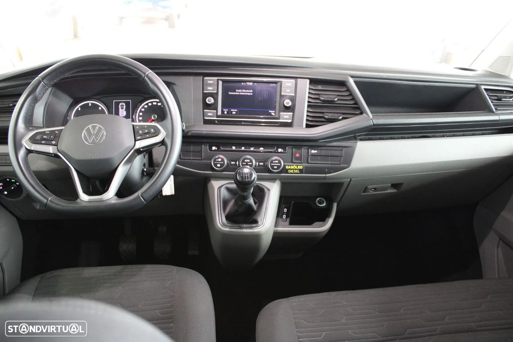 VW Transporter Caravelle Longa Comfortline - 13