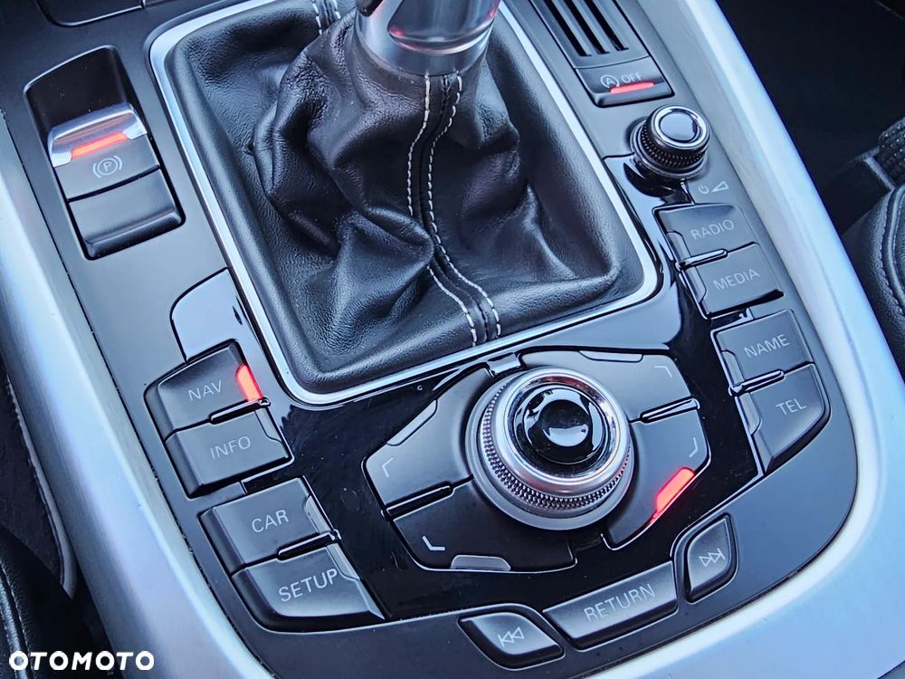 Audi Q5 2.0 TDI Quattro - 22