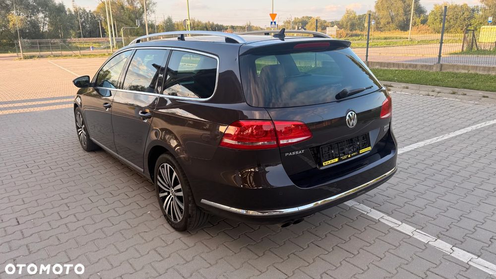 Volkswagen Passat 2.0 TDI Highline - 5
