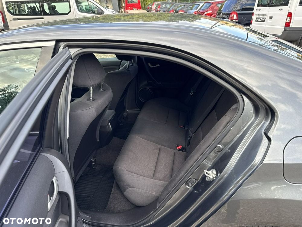 Honda Accord 2.0 Elegance - 18