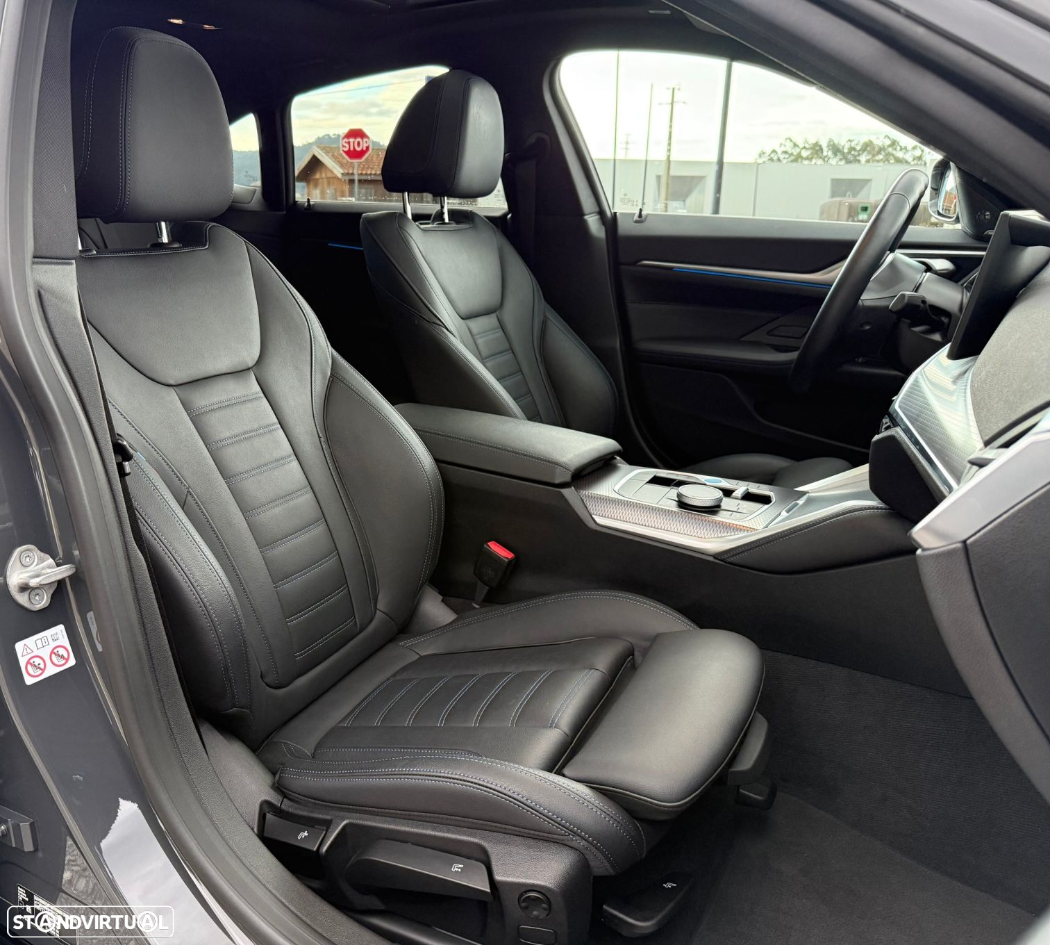 BMW i4 eDrive40 Desportiva M - 38