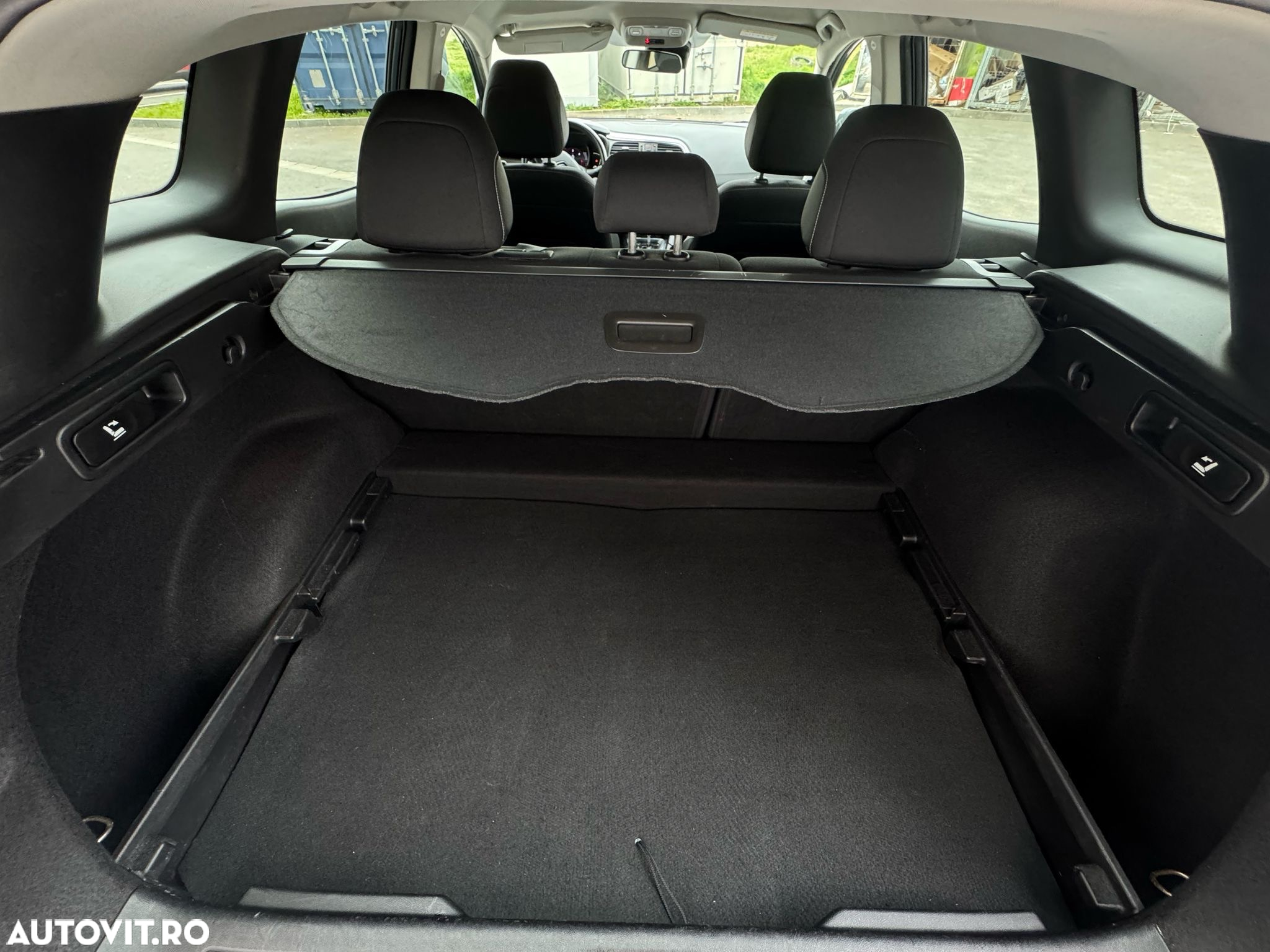 Renault Kadjar 1.6 DCI CVT Intens - 15
