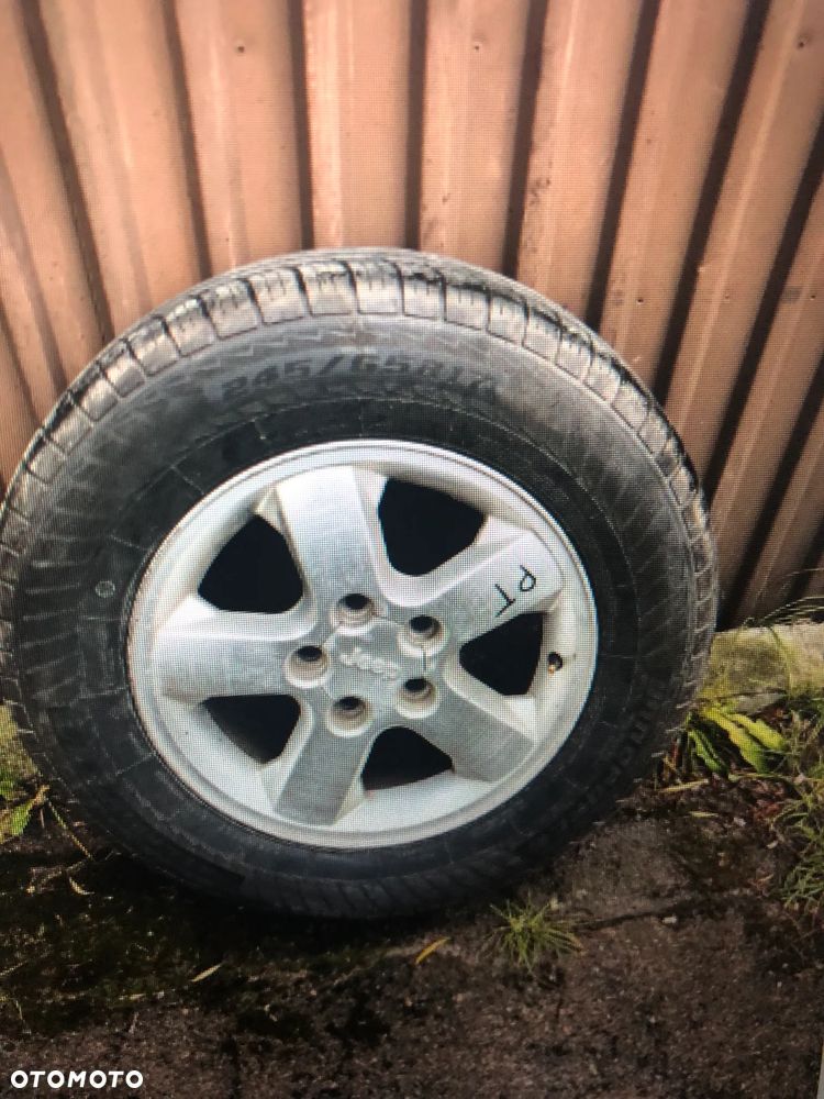 Jeep Grand Cherokee - 21