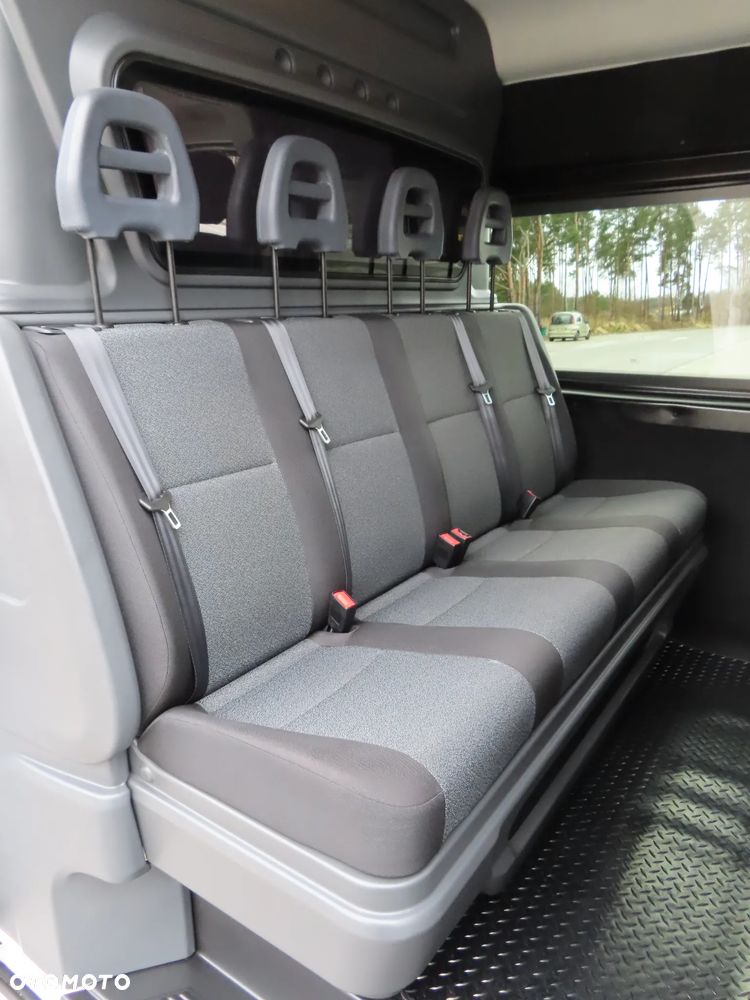 Fiat Ducato MAXI seria 8 MIXTO Doka Brygadowy Dubel 7-Mio Osobowy+1170 Kg Ładowności DMC 3500 Kg Rozstaw Osi 4035 mm Furgon L4H3 2.2 MultiJet3 H3-POWER 160 KM Android Auto/Carplay Serwis ASO Do Ostatniego Kilometra Gotowy Do Pracy STAN JAK NOWY POLECAM - 24