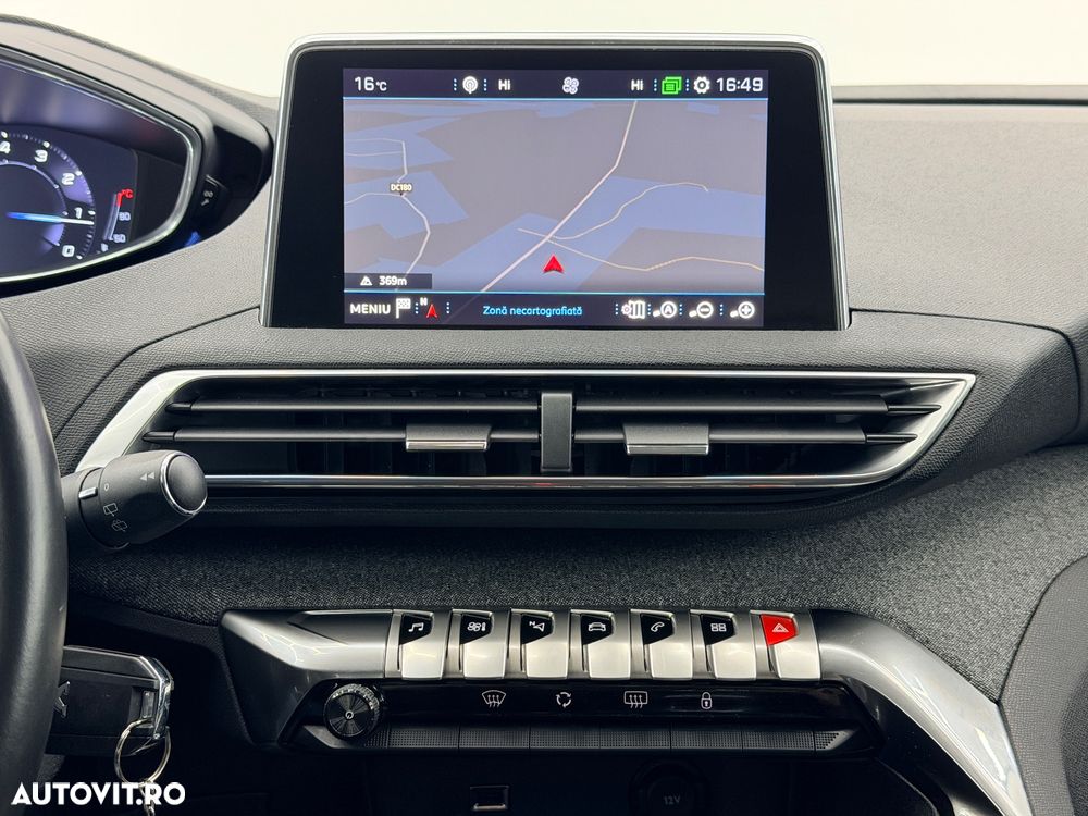 Peugeot 3008 PureTech 130 Stop & Start Allure - 22