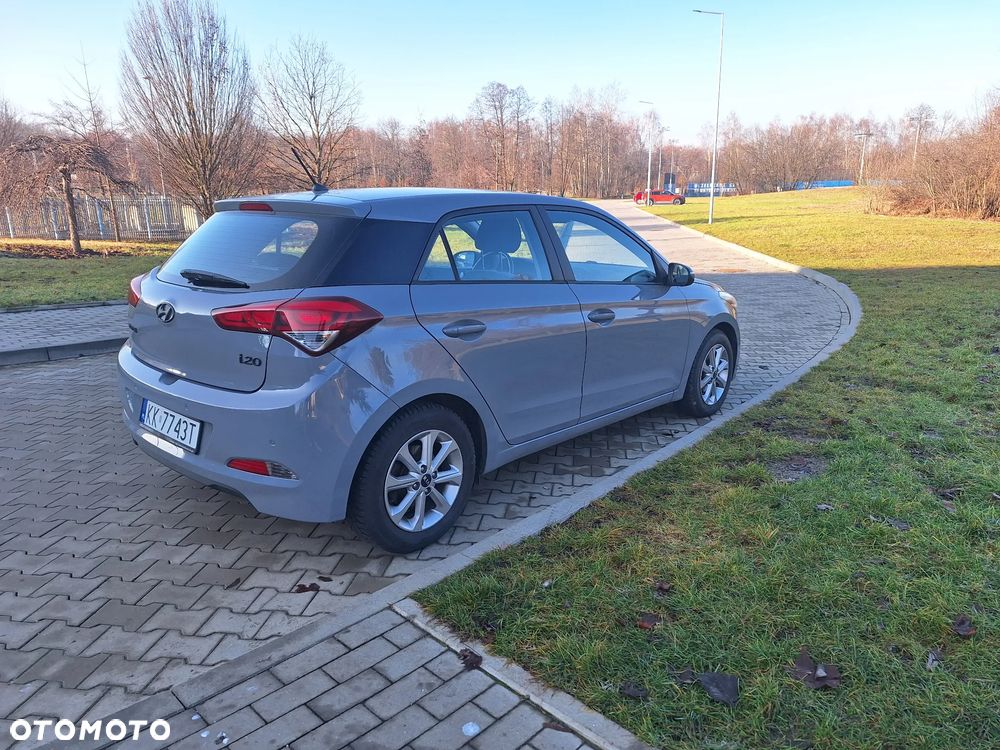Hyundai i20 - 3