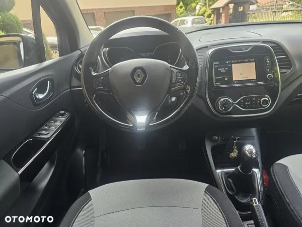 Renault Captur - 4