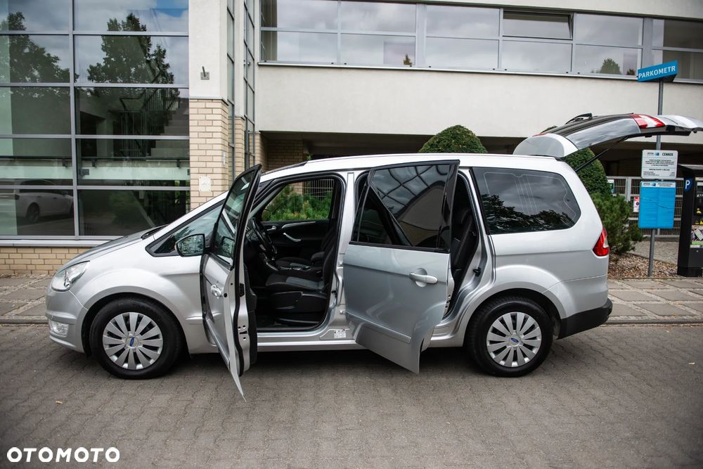 Ford Galaxy 2.0 TDCi Ghia - 9