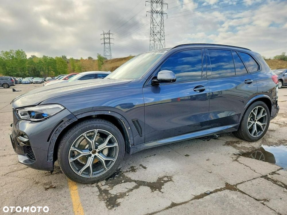 BMW X5 xDrive40i - 1