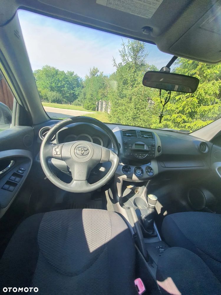 Toyota RAV4 2.2 D-4D Luna - 3