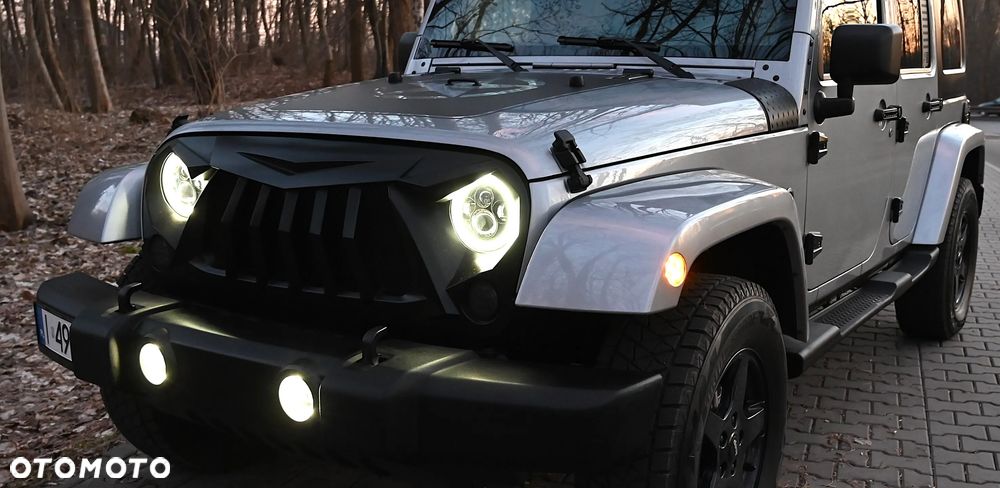 Jeep Wrangler - 21