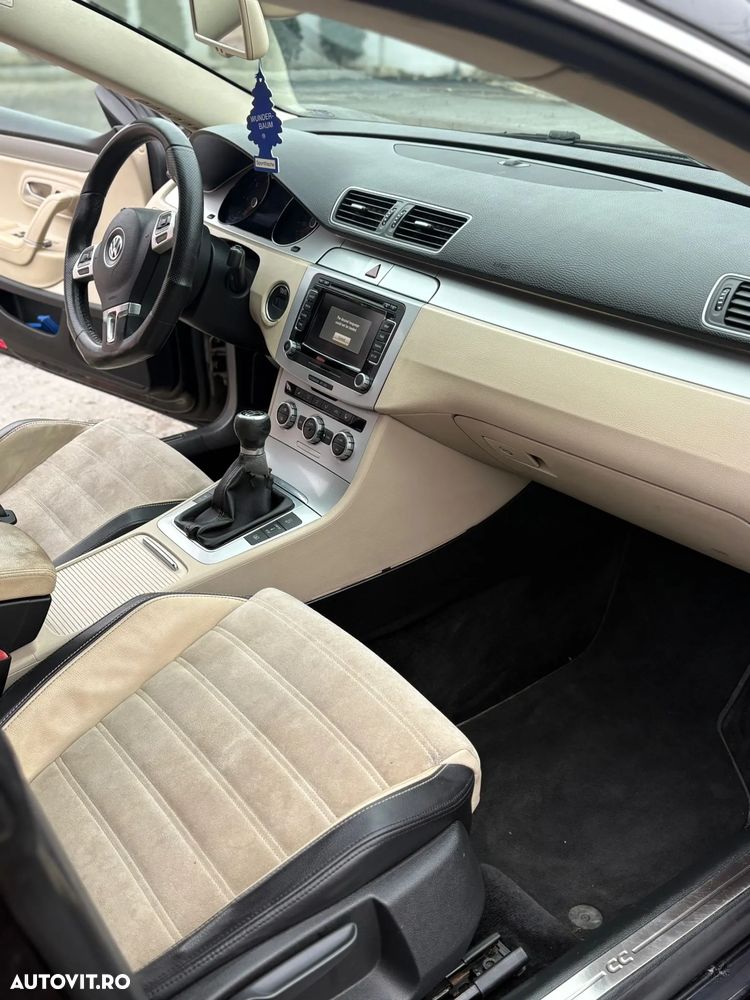 Volkswagen Passat CC 2.0 TDI Individual - 6