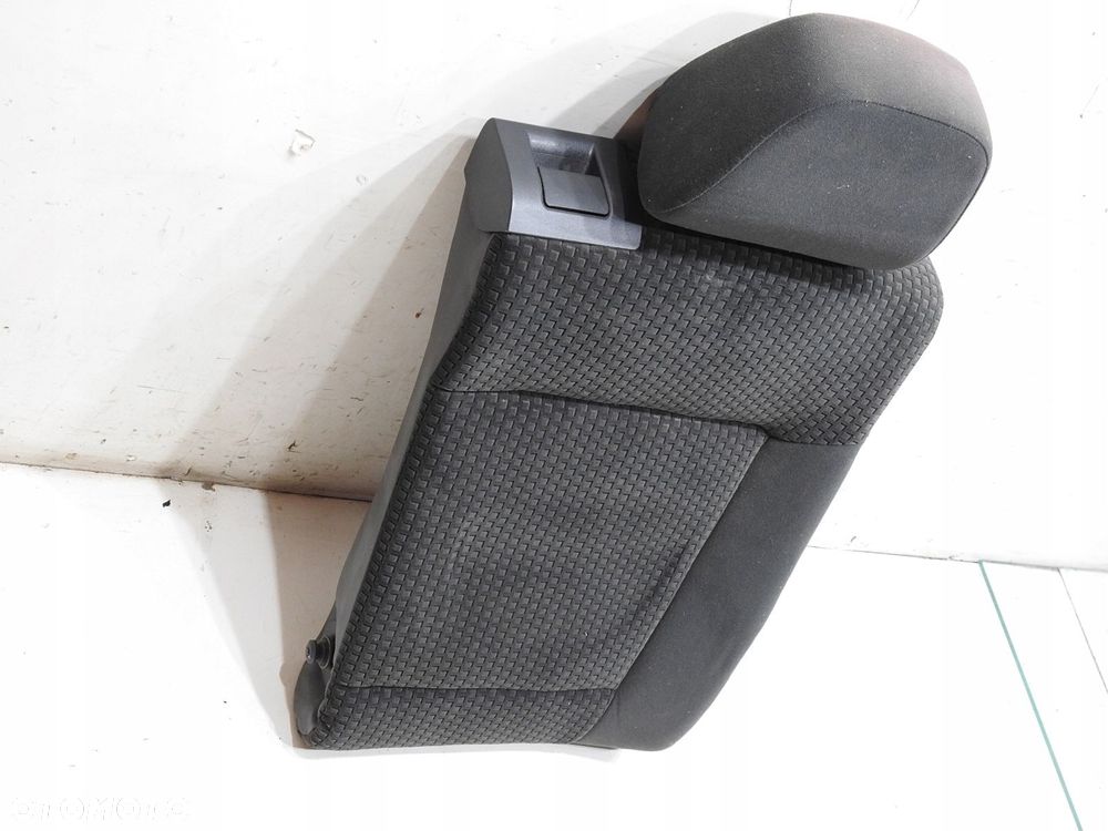 OPARCIE KANAPY PRAWY TYŁ OPEL VECTRA C - 2