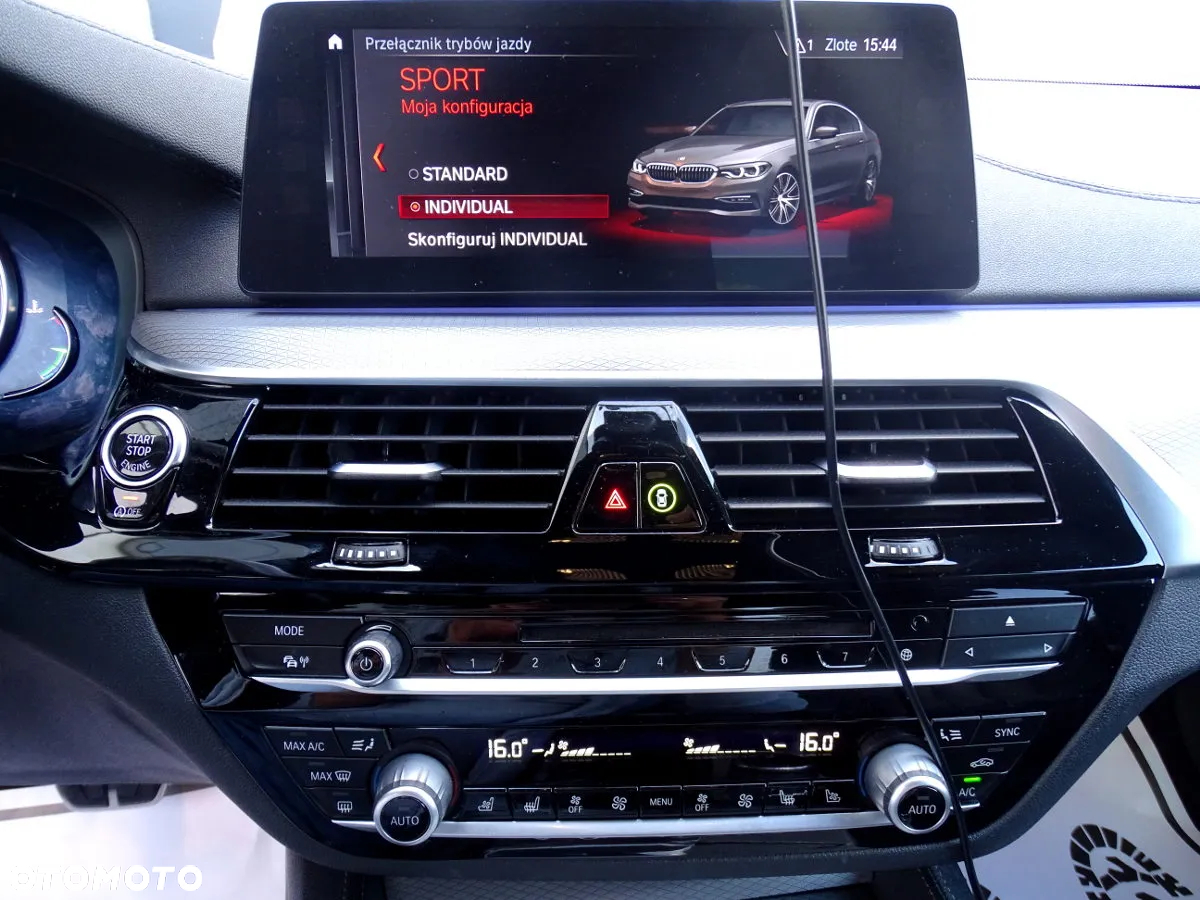 BMW Seria 5 520d M Sport - 18